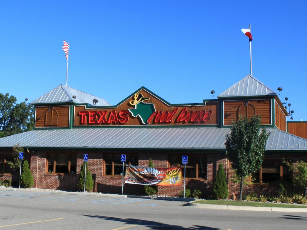 texas_roadhouse_restaurant_westland_mich
