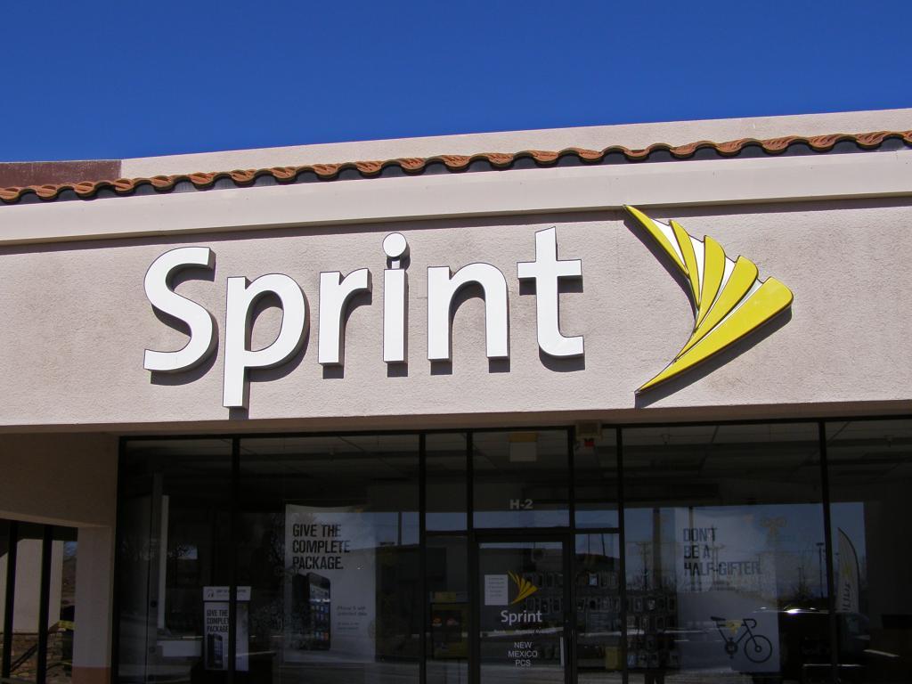 Sprint, T-Mobile Fall Amid Report DoJ May Not Approve Merger (NYSE:S)(NASDAQ:TMUS ...1024 x 768
