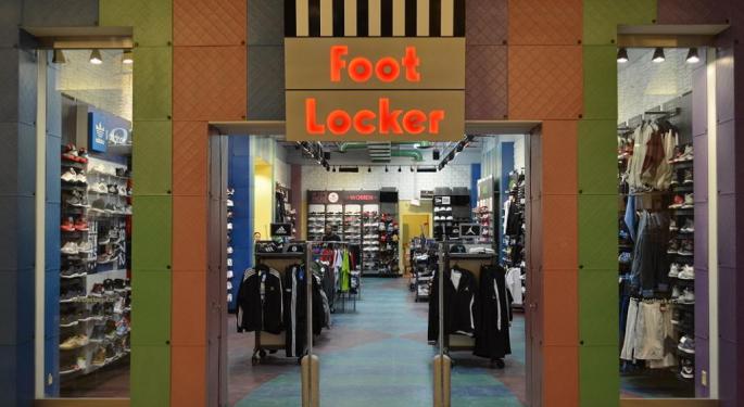 Foot Locker Trades Lower On Q2 Earnings Miss