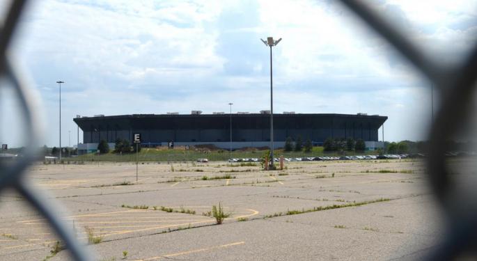 Amazon Seeks To Take Over Site Of The Old Pontiac Silverdome